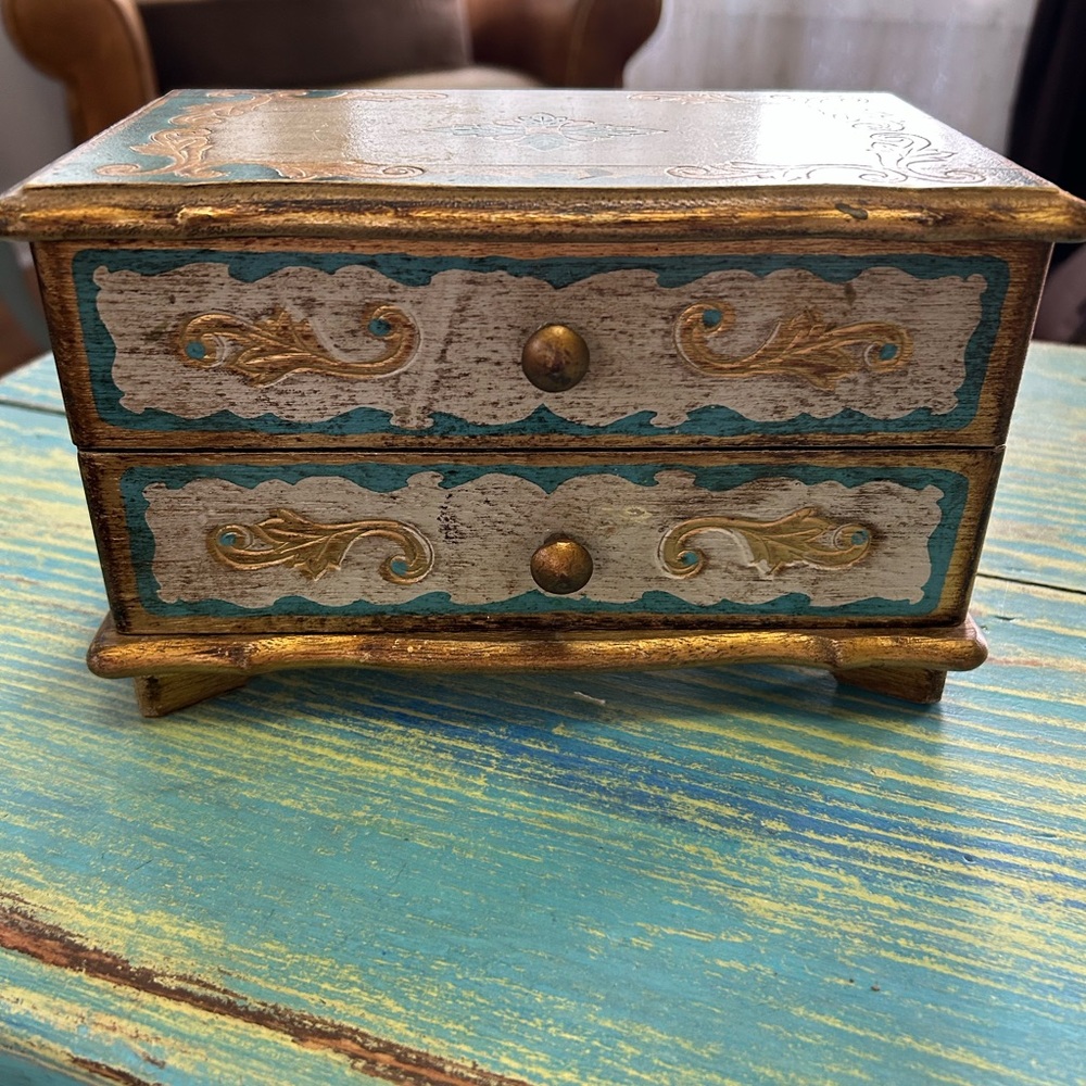 Vintage Florentine Style Wooden Jewelry/Music Box with Gold Accents